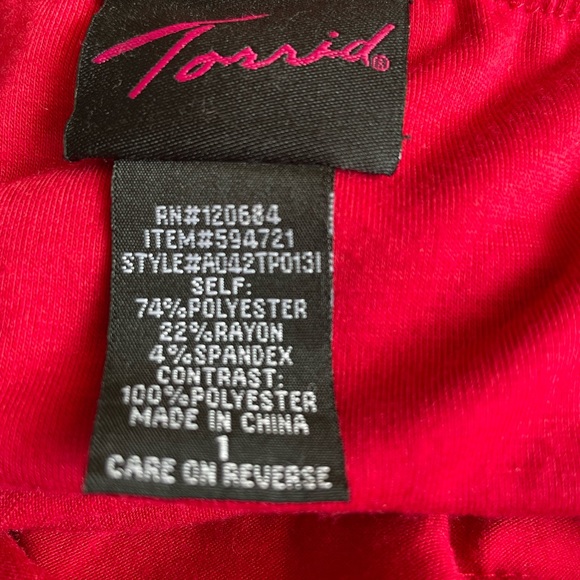 Torrid halter top - Picture 5 of 8